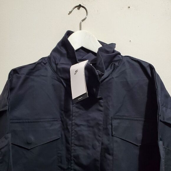 Nike Womens Sz M Sportswear Essentials M65 Jacket Over Size Black DD5985-010 NWT - Picture 6 of 13